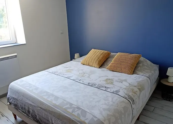 Bienvenue Au Bord De Meuse * Bazoilles-sur-Meuse